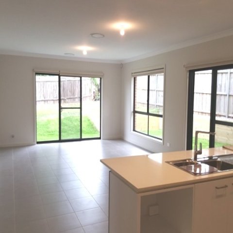LEASED - 10 Holmes Street, Lalor Park, NSW 2147