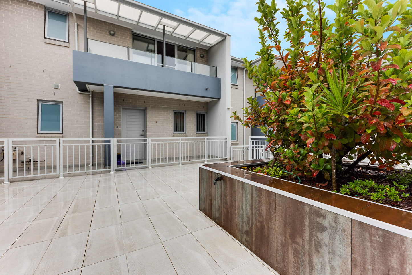 LEASED - 3/20-22 John Street, Baulkham Hills. NSW 2153 - $585 PER WEEK