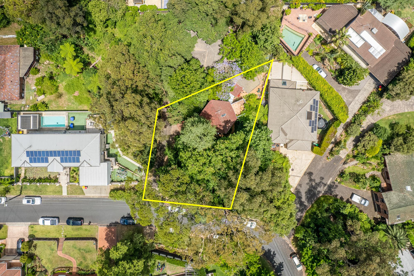 4 Carrabai Place, Baulkham Hills, NSW 2153 - AUCTION UNDER INSTRUCTIONS, MUST BE SOLD!