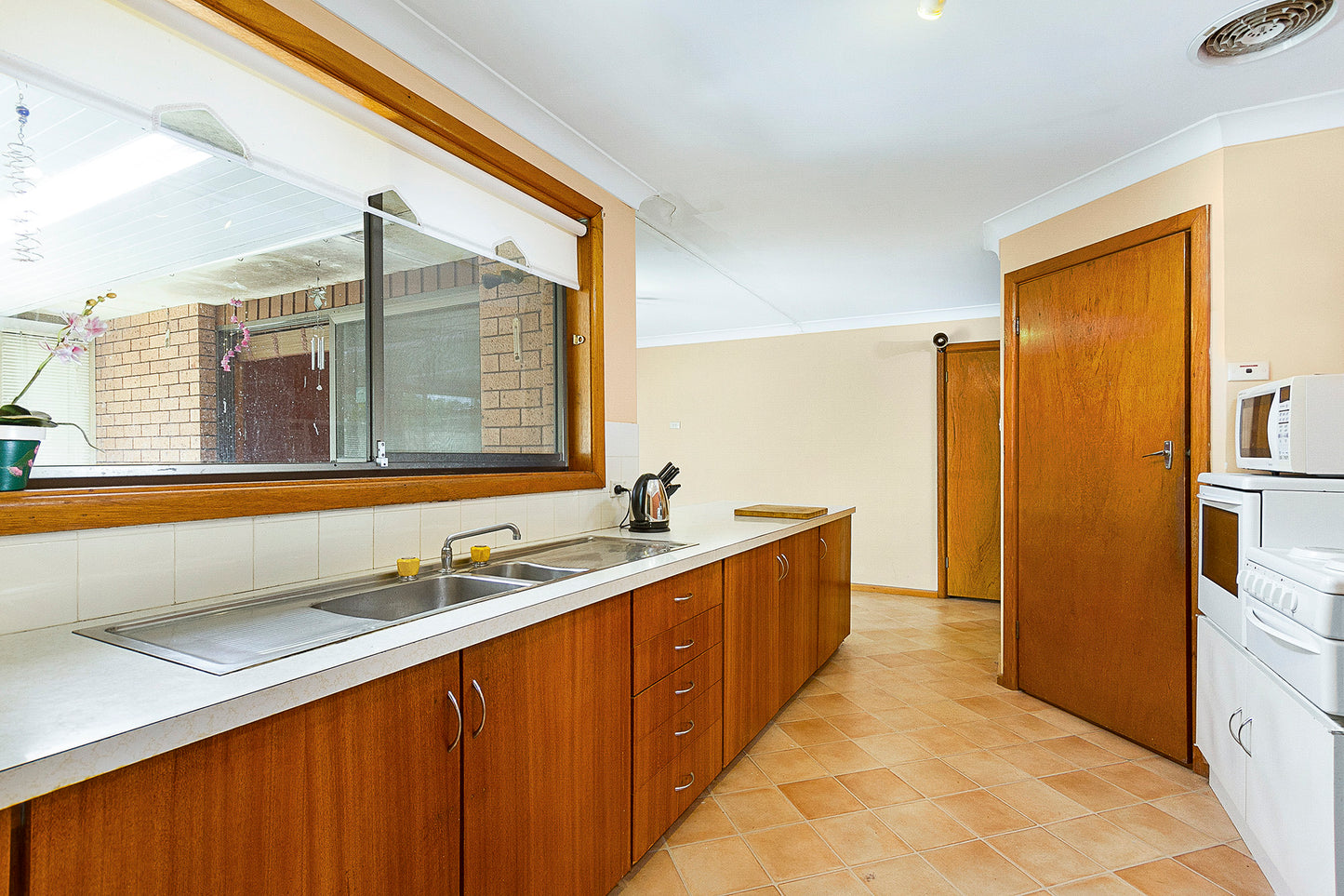 9 Boulton Avenue, Baulkham Hills, NSW 2153 - SOLD